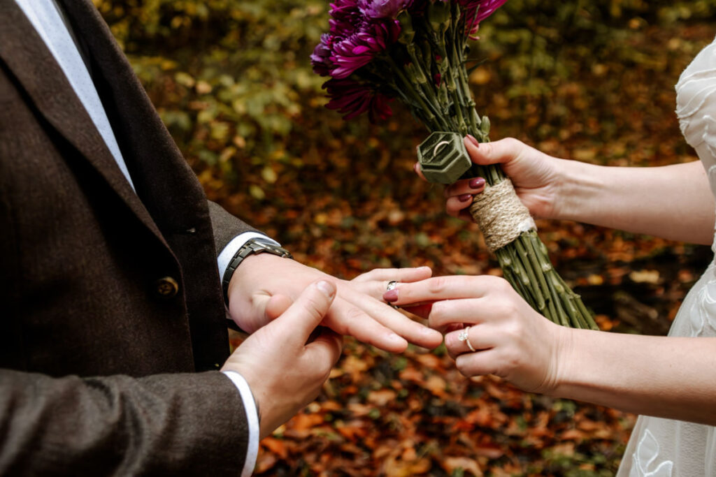 Old Man's Cave Hocking Hills Ohio Adventure Elopement Photographer Ash Cave