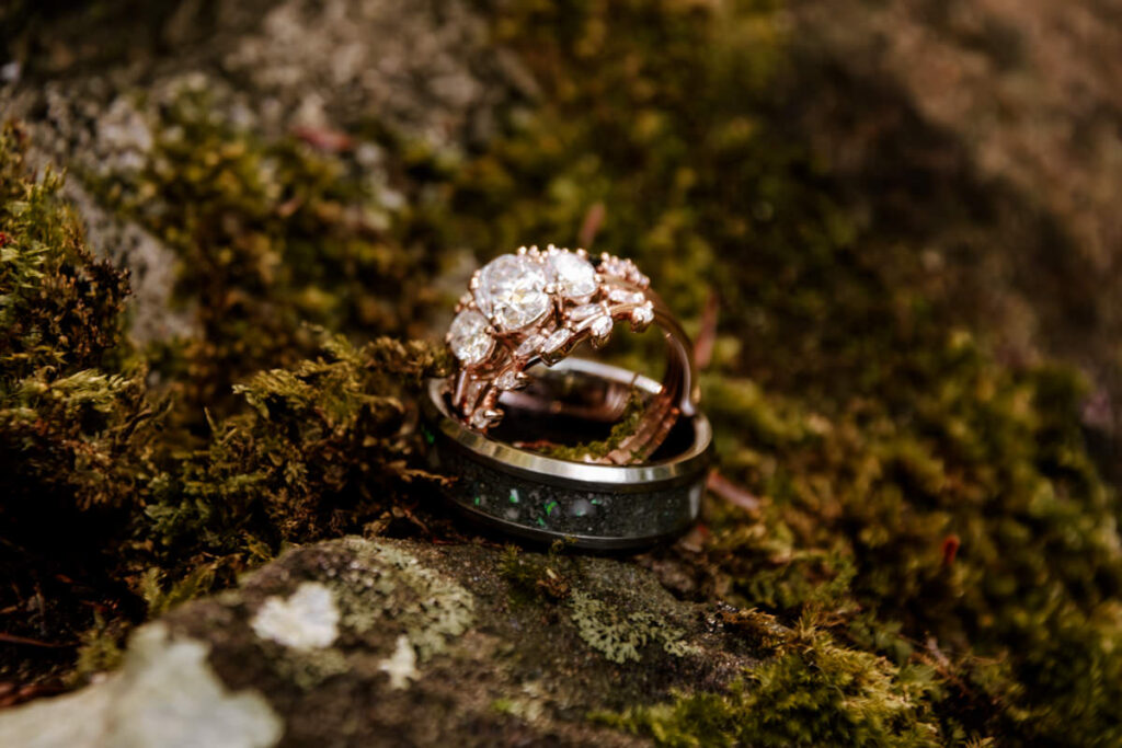 hocking hills ohio micro wedding upper falls old mans cave rings