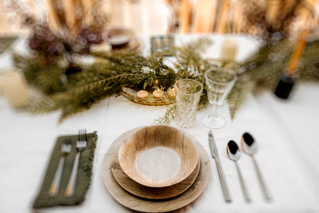 cottagecore wedding tablescape hocking hills ohio