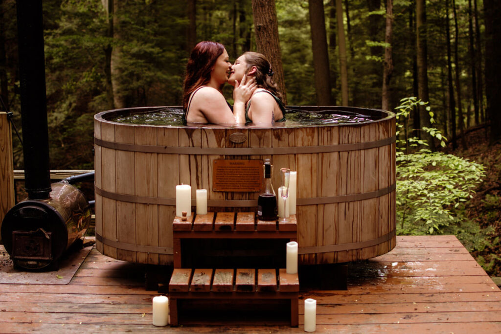 Hocking Hills Treehouse Surprise Proposal Engagement Hot Tub Boudoir 