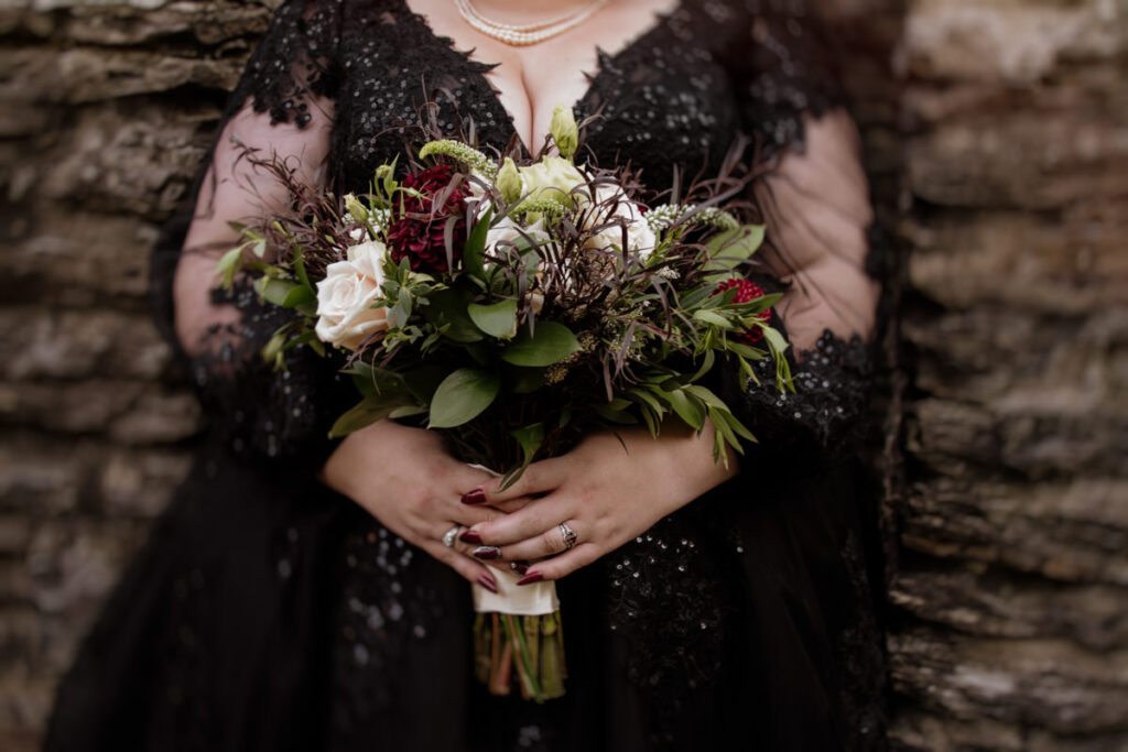 Jeffrey Mansion Dark Romantic Intimate October Fall Autumn Wedding in Columbus, Ohio Elizabeth Nihiser Photography Photographer portraits