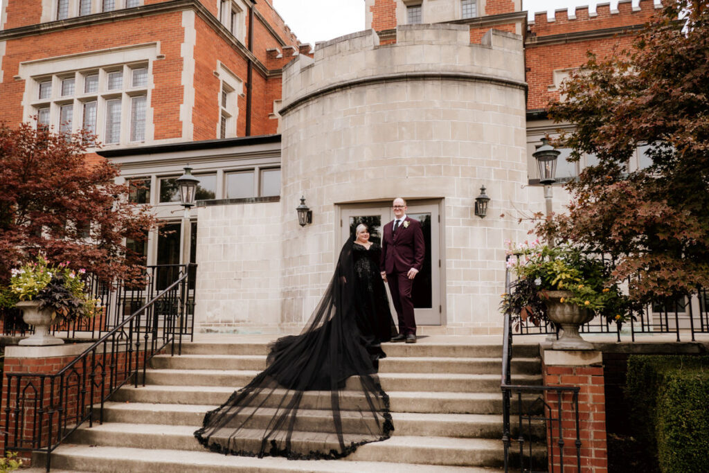 Jeffrey Mansion Dark Romantic Intimate October Fall Autumn Wedding in Columbus, Ohio Elizabeth Nihiser Photography Photographer portraits