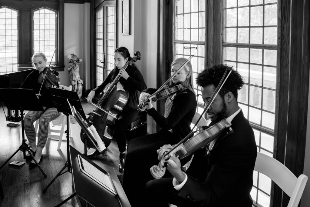 Jeffrey Mansion Dark Romantic Intimate October Fall Autumn Wedding in Columbus, Ohio Elizabeth Nihiser Photography Photographer