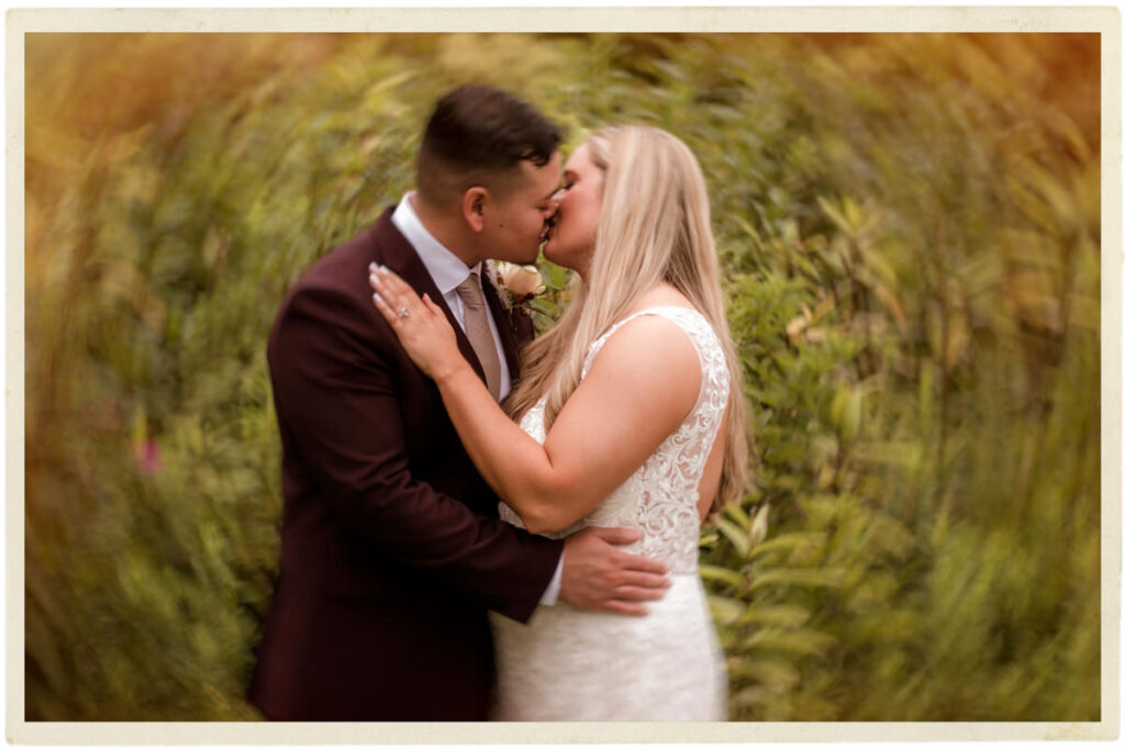 Wandering Weddings Ohio Hocking Hills Ash Cave Old Man's Cave State Park Wedding Elopement Adventurous Intimate Private Elizabeth Nihiser Photography Photographer Midwest West Virginia