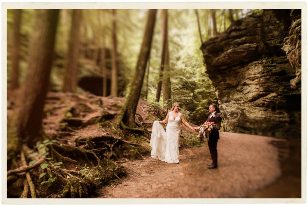 Wandering Weddings Ohio Hocking Hills Ash Cave Old Man's Cave State Park Wedding Elopement Adventurous Intimate Private Elizabeth Nihiser Photography Photographer Midwest West Virginia