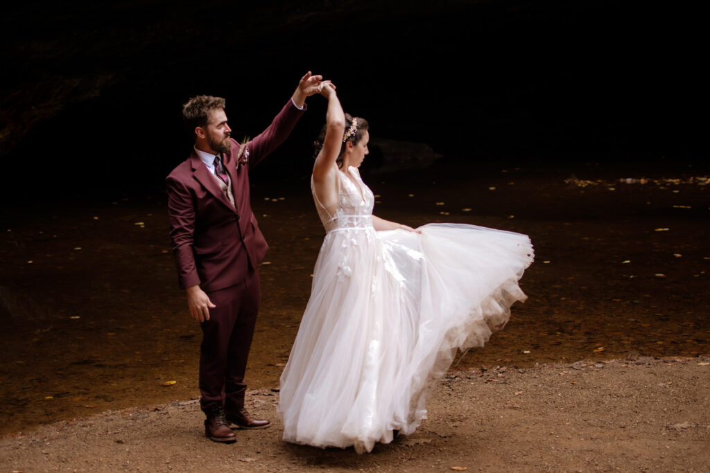 Cedar Falls Hocking Hills Elopement Photographer Fall October Wedding