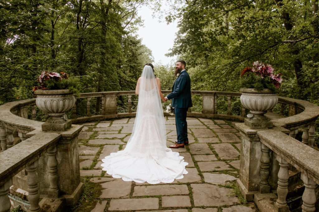 Akron Canton Ohio Intimate Wedding Photographer Bender's Tavern Stan Hywet Mansion Garden