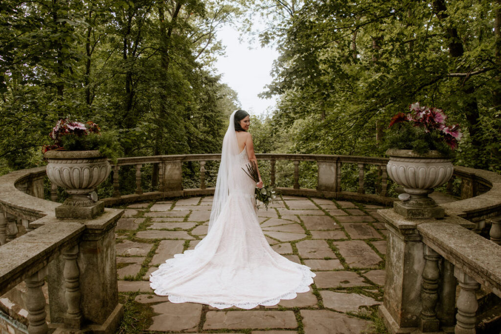 Akron Canton Ohio Intimate Wedding Photographer Bender's Tavern Stan Hywet Mansion Garden