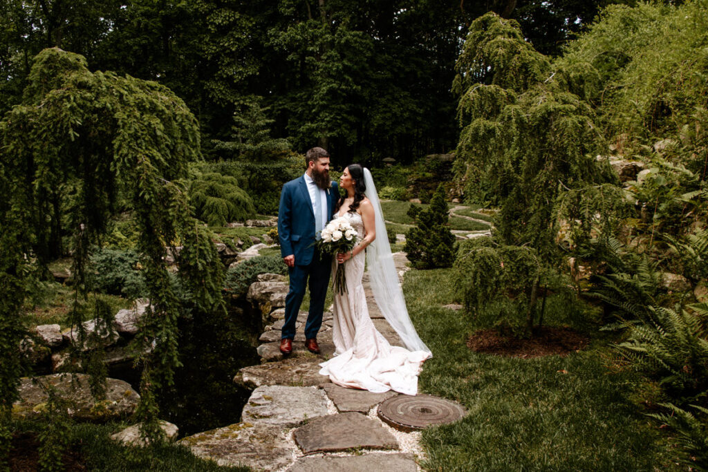 Akron Canton Ohio Intimate Wedding Photographer Bender's Tavern Stan Hywet Mansion Garden