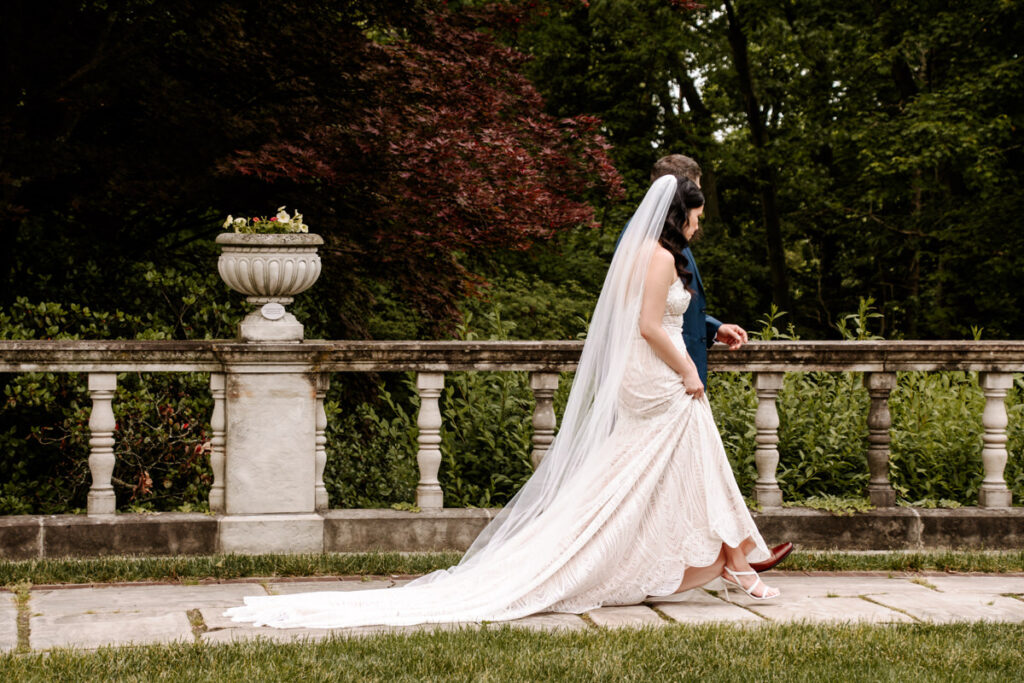 Akron Canton Ohio Intimate Wedding Photographer Bender's Tavern Stan Hywet Mansion Garden