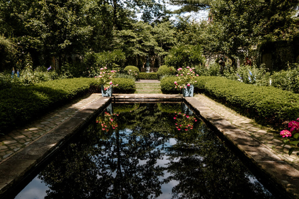 Akron Canton Ohio Intimate Wedding Photographer Bender's Tavern Stan Hywet Mansion Garden