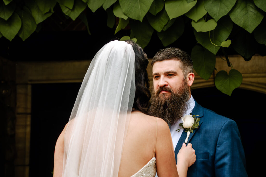 Akron Canton Ohio Intimate Wedding Photographer Bender's Tavern Stan Hywet Mansion Garden