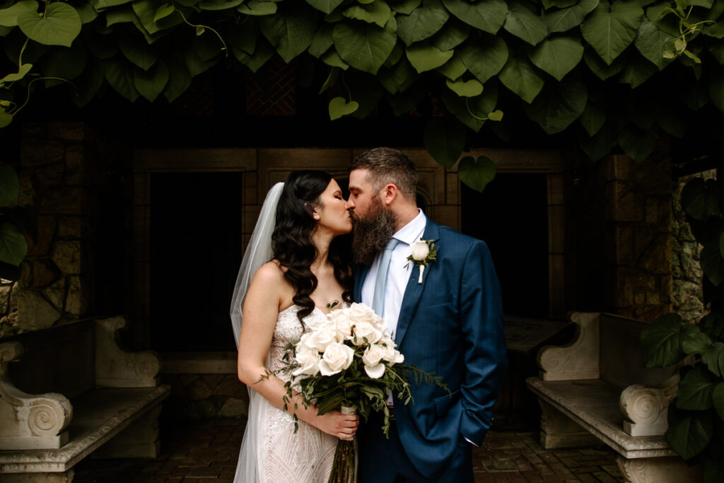 Akron Canton Ohio Intimate Wedding Photographer Bender's Tavern Stan Hywet Mansion Garden