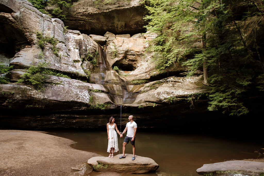 Hocking Hills Anniversary Portrait Session Ohio 1st 5th 10th 15th 20th 25th year celebration photos nature old mans cave ash cave cabin lodging cozy trees forest