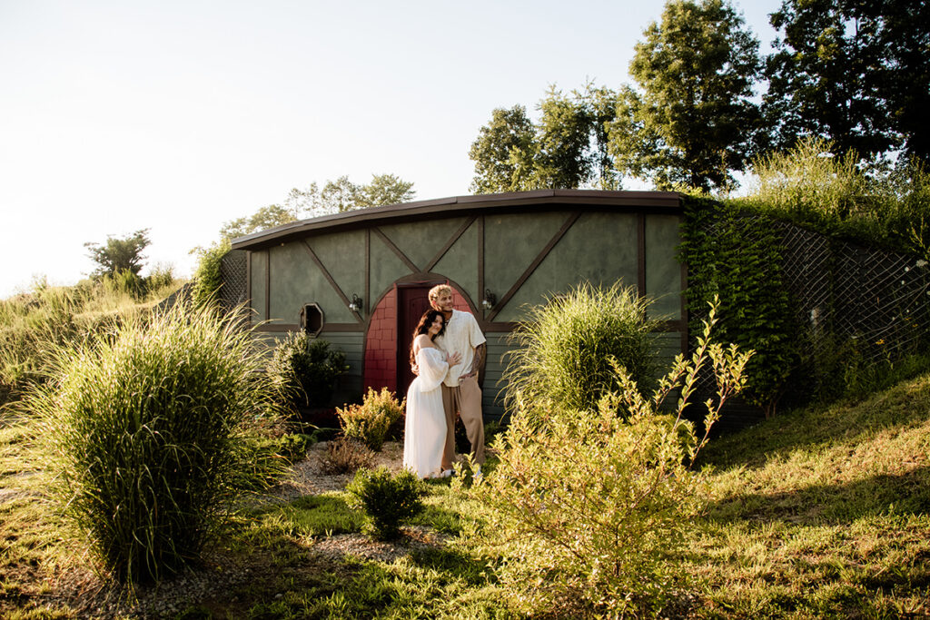 Hobbit-House-Shire-Middle-Earth-Hocking-Hills-New-Zealand-LOTR-Elopement-Wedding-Photographer