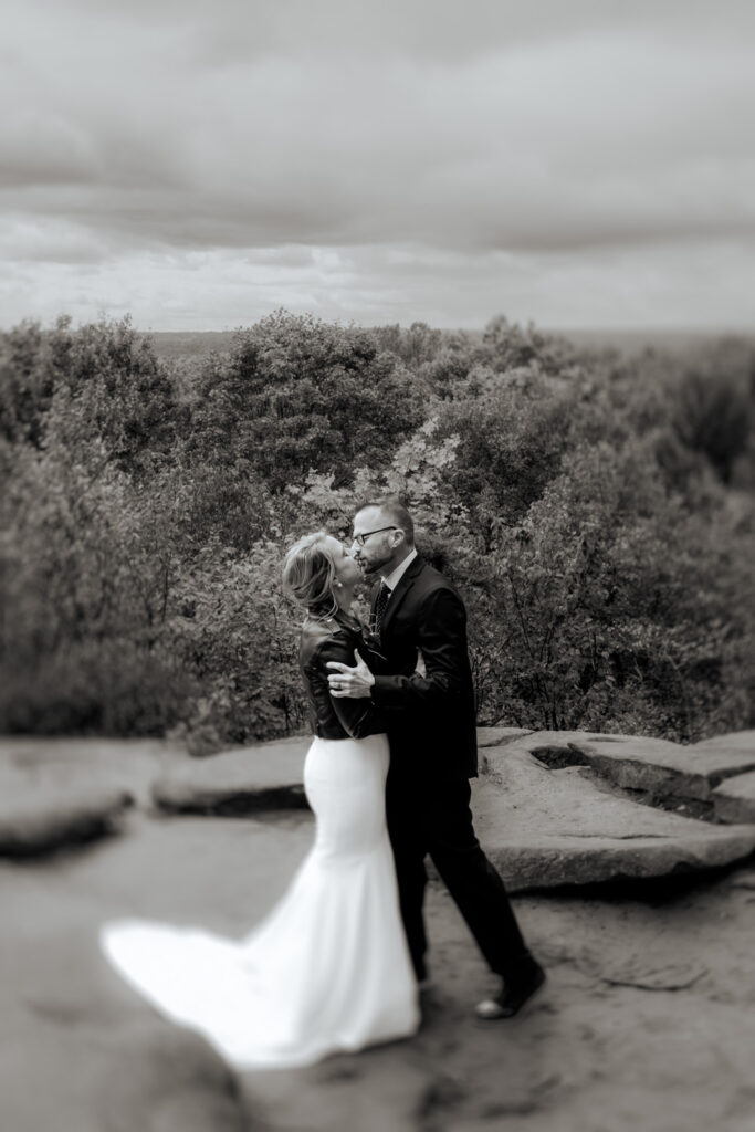Cuyahoga Valley National Park Ohio Adventure Elopement Photographer Elizabeth Nihiser Photography