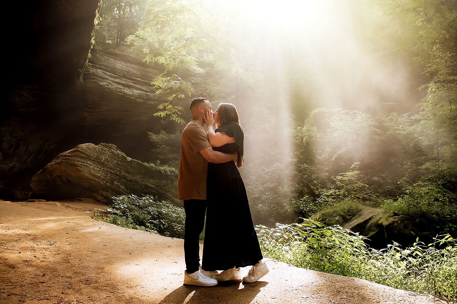 Upper Fall Old Mans Cave Surprise proposal photographer Elizabeth Nihiser photography best top 10 ranked waterfall summer spring engagement ohio West Virginia pennsylvania Michigan Kentucky Indiana ash cave dog