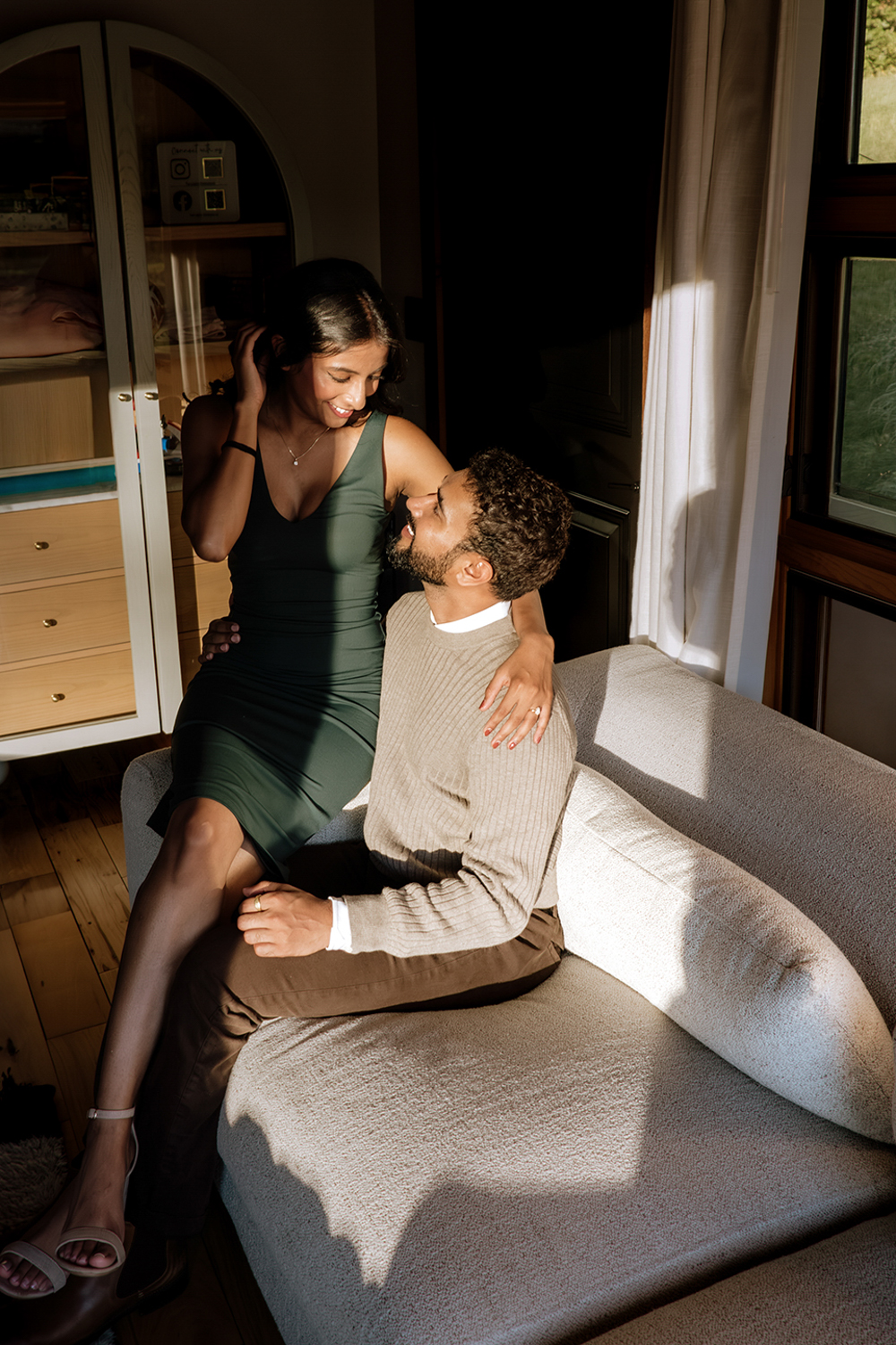 Ohio Engagement Photographer Elizabeth Nihiser Photography Best Top 10 World Midwest Great Nature Indian Cabin Airbnb Terrapin Hideaway modern sexy intimate indoors